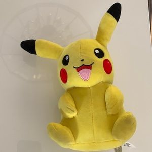 Pokémon Pikachu plush